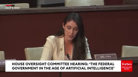 🚩Rep Luna Asks Witness About Creation of 'The First Superhuman' Using AI
