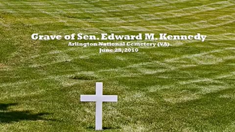 FAMOUS GRAVES - VOL. 634: TED KENNEDY
