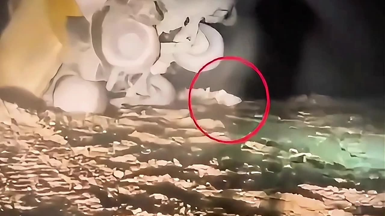 Dump Truck Driver Saves Himself at the Last Second... Couldn’t Save the Truck Though