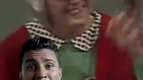 Atores de _Chaves_ q fazem 2 personagens diferentes no seriado.mp4