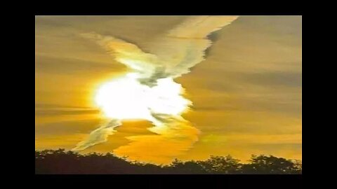 Have you noticed what other people are seeing everywhere? What is happening? / MrMBB333