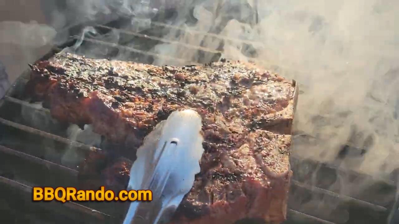 Grill Grates T-Bone on Weber Smokey Joe