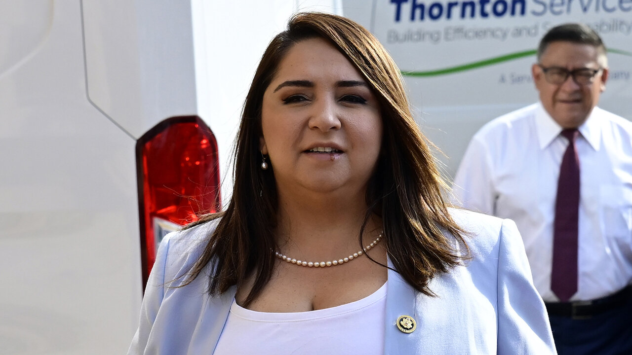 Fox News Tonight (Full episode) - Tuesday, August 5