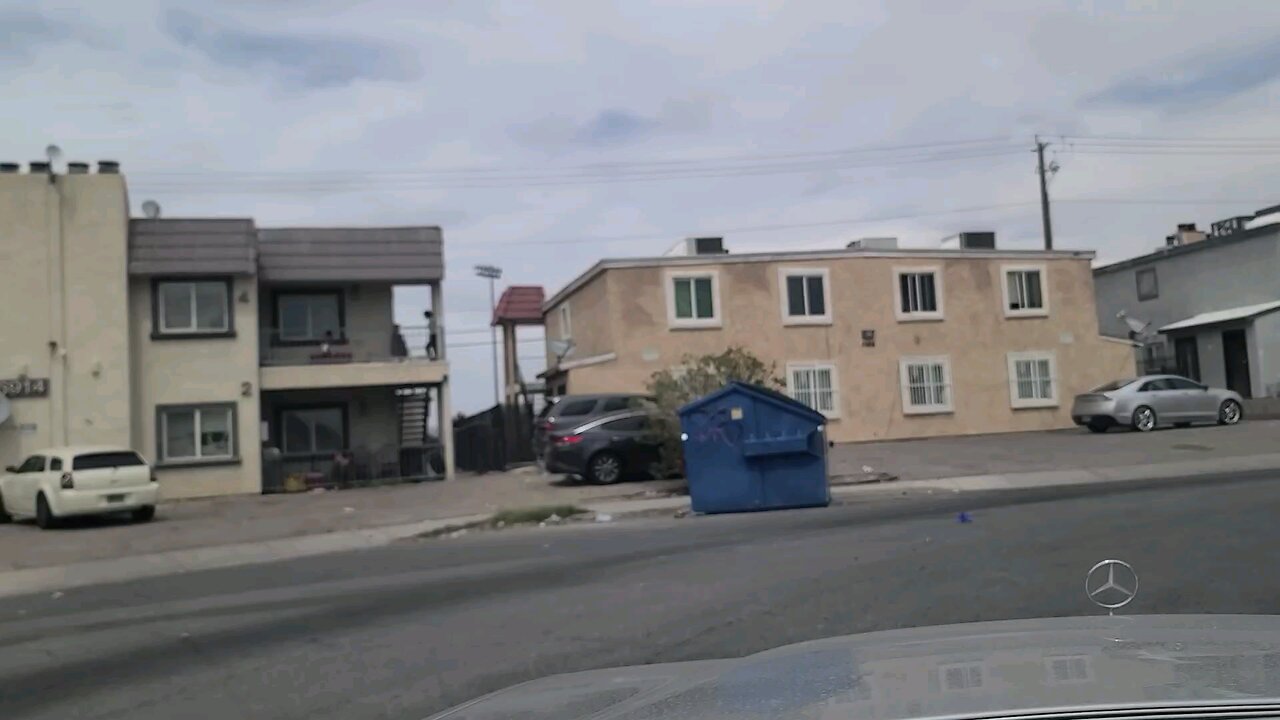 Is this the worst hood in Las Vegas? Check this out! #follow #lasvegas #travel #gaming #casino #fyp