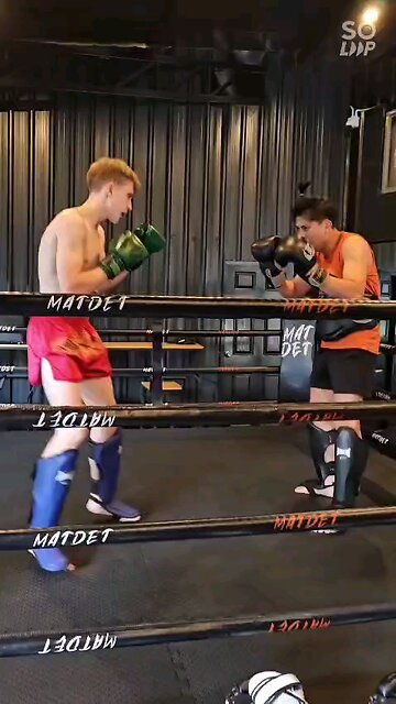 Muay Thai MatDet Gym - Sparring With Kru IT Highlights
