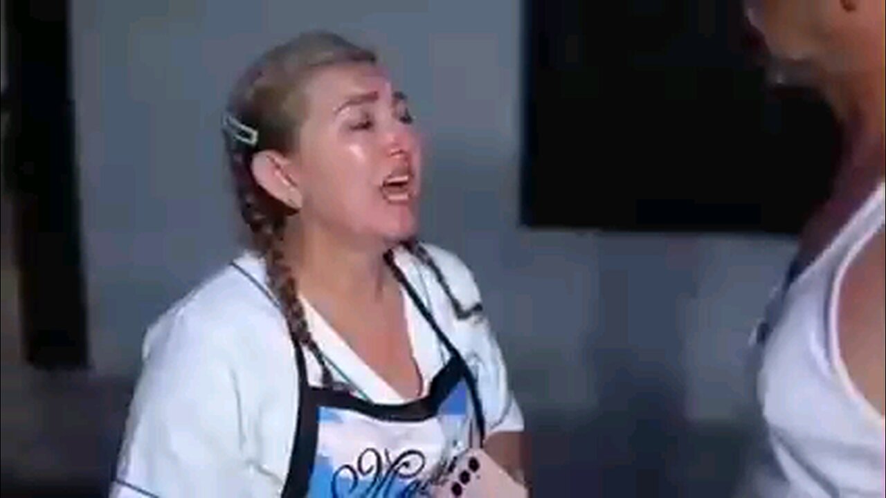 ELA PRECISAVA DE ALGUÉM QUE A ENGRAVIDASSE9