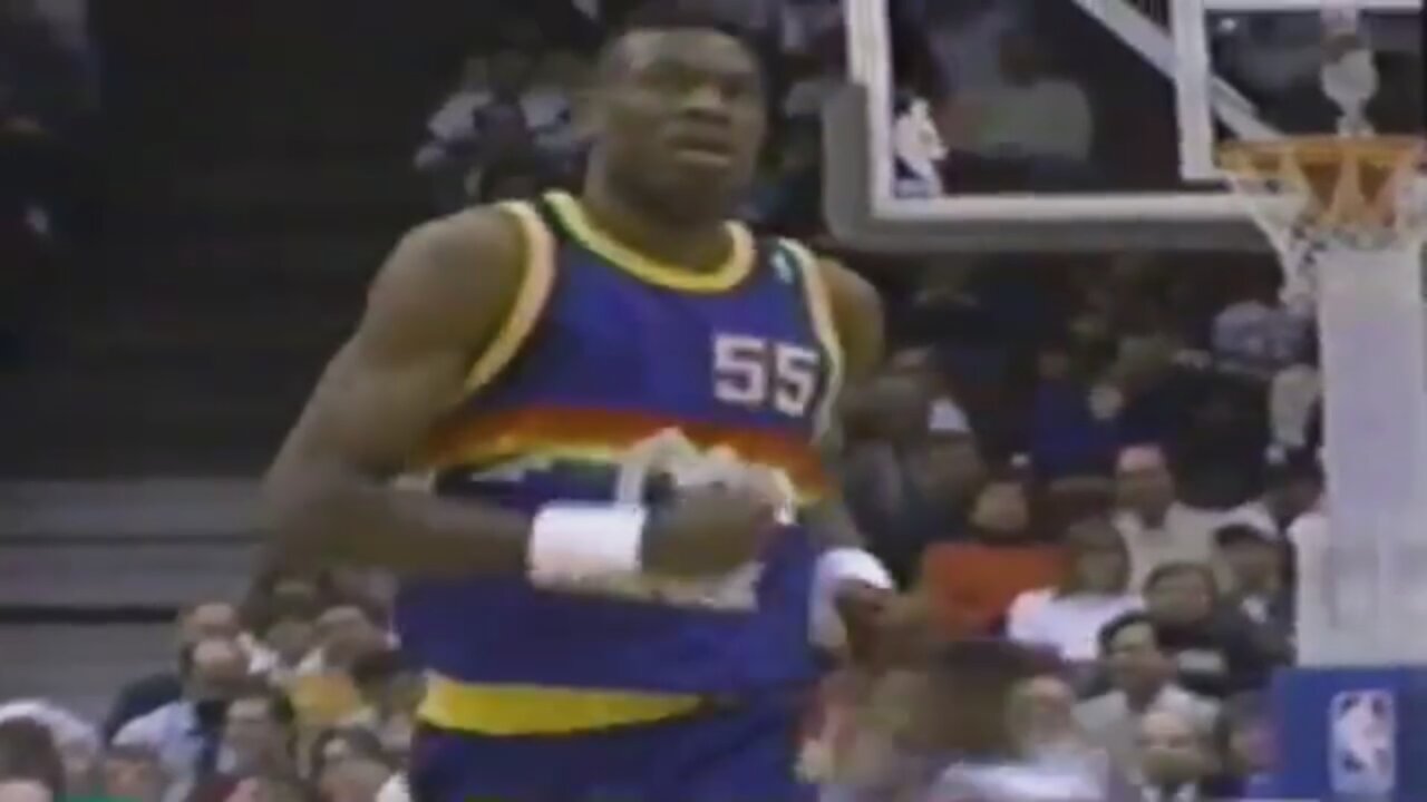 Dikembe Mutombo Career-High 39 Points, 21 Rebs 4 Ast @ Timberwolves, 1991-92.