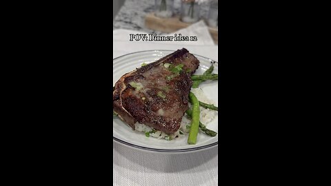 Steak with asparagus and rice