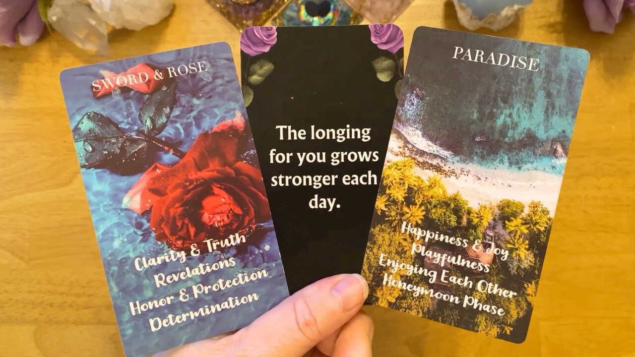 TOTALLY UNEXPECTED MESSAGE YOU NEED TO HEAR BEFORE IT HAPPENS ♥️ [COLLECTIVE LOVE TAROT READING] 444