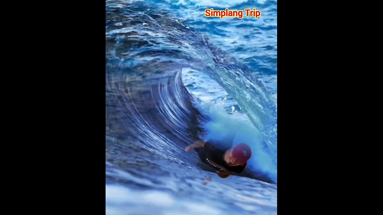 Simplang Trip 32: Here’s what will happen if you swim to an ocean's wave.