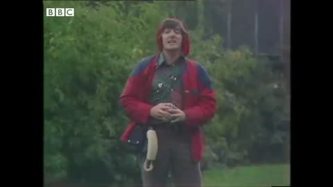 BBC Archive: Introducing the Cordless Mobile Phone 1976