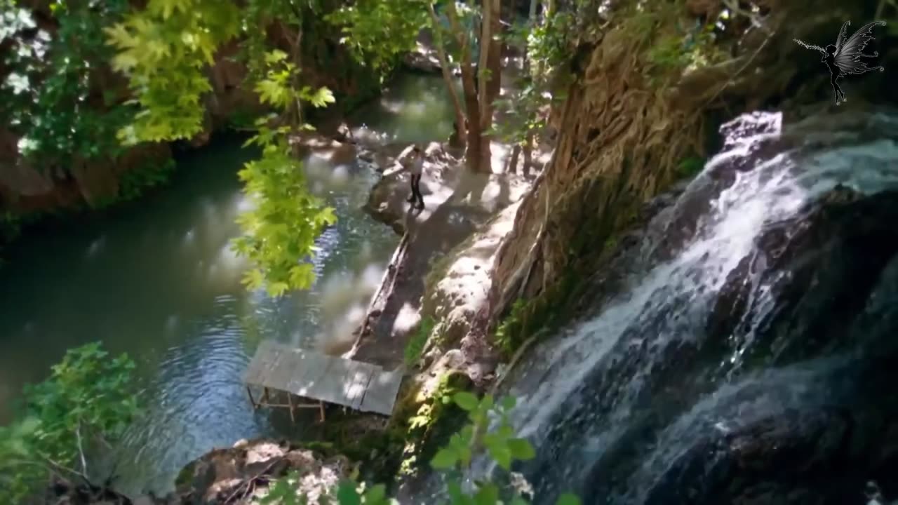Scena Daleki grad 28. epizoda, Pesma "Hajde dođi, budi sa mnom"