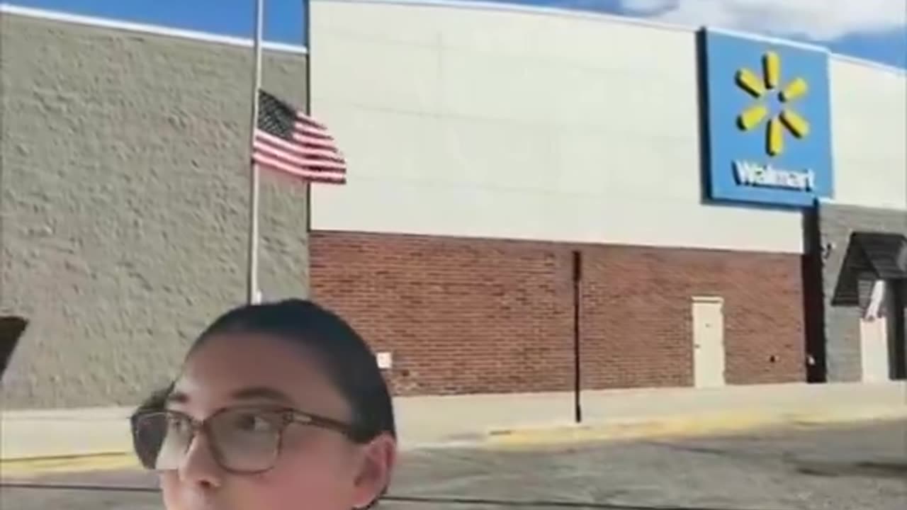 If you needed another reason to never shop at Walmart again, I got you fam 🤝