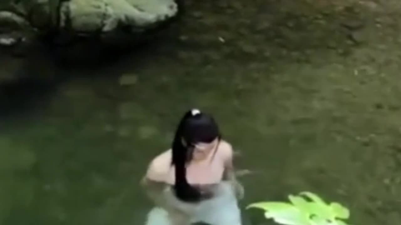 Not Scripted, Just Heartbeat—Lan Wangji’s Iconic River BTS Revealed!