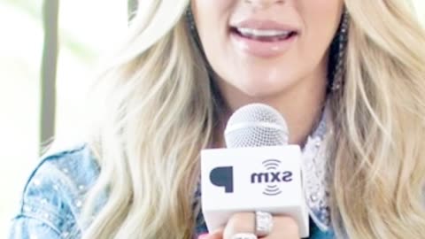 Carrie Underwood Defends Jamal Roberts’s Talent Against Critics in Powerful Statement - WorldEye