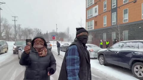 Somali thief’s in Minneapolis steal Nick Sortor’s camera and then fled from him