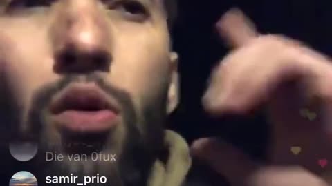 Younes ouali sloopt ofux z’n autospiegel🤣