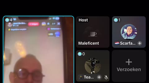 Mensen over beste vriend van Reza🤣yoerie