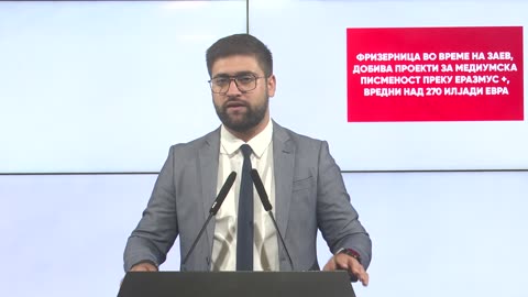 Манасиевски: Фризерница во време на Заев, добива проекти за медиумска писменост преку Еразмус +