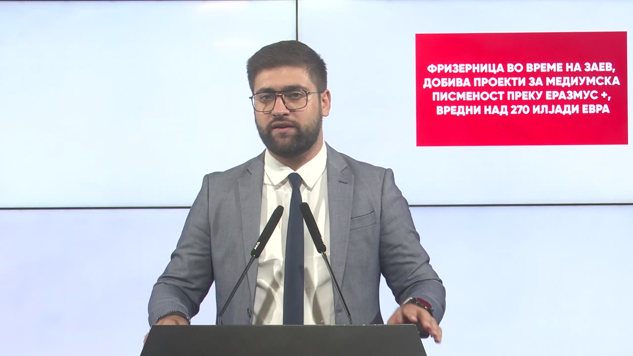 Манасиевски: Фризерница во време на Заев, добива проекти за медиумска писменост преку Еразмус +