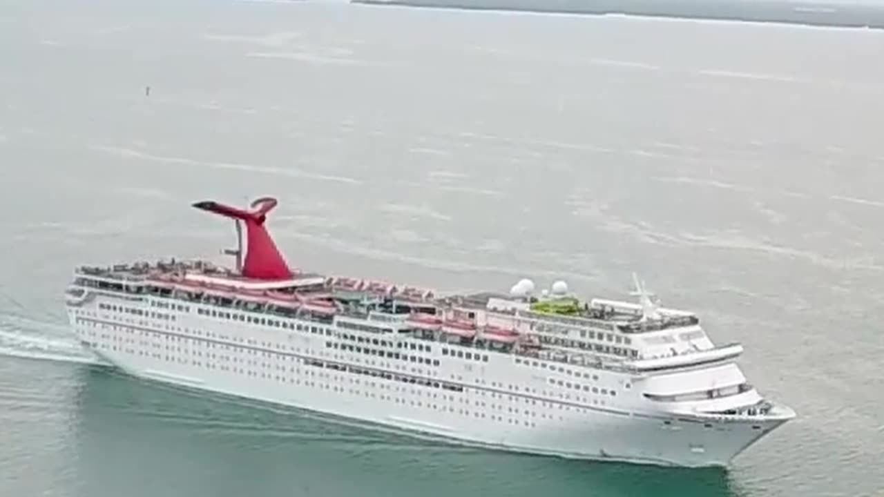 Woman BUSTED for Using GoFundMe Cash on Cruise!