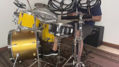 #drumcam During the first official rehearsal of the new progressive instrumental duo Espiral Tei