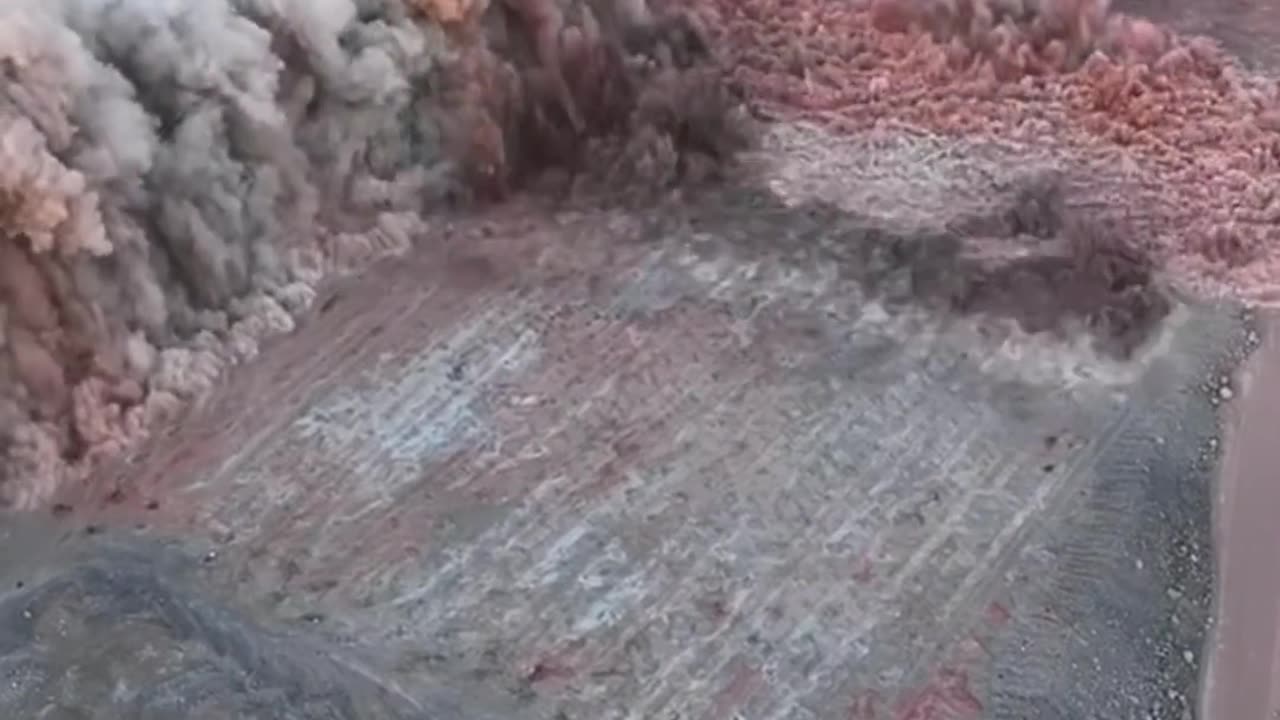 🔥🤯 Watch a Perfectly Executed Controlled Explosion in Action! | FeedMyCuriosity