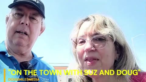 "On the Town with Suz and Doug" Review Perkins Breakfast