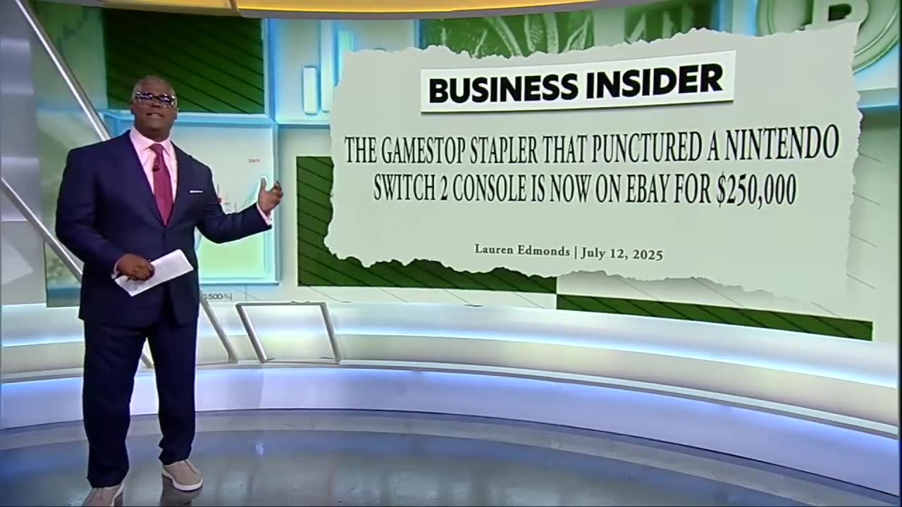 "I'm not'scared' of short sellers," the CEO of GameStop tells Charles Payne.