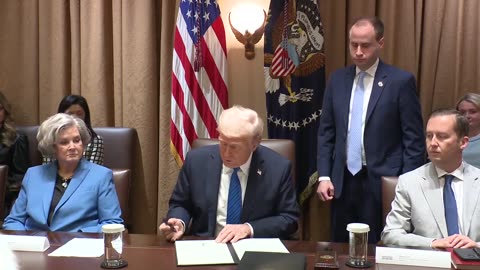 🚨 WATCH: President Trump Signs Historic Executive Order to Protect Our Elections! 🇺🇸🖊️