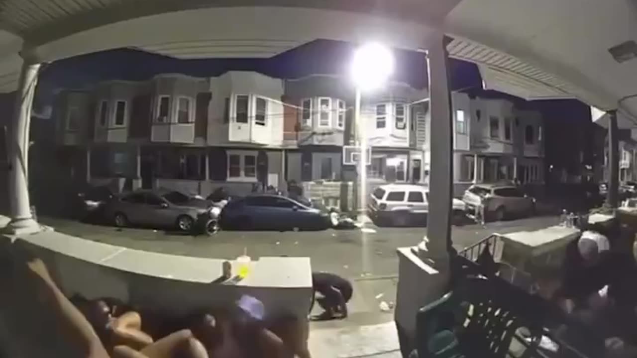 Seeznin' The Hood With Bullets YAWL!