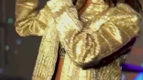 yohani- Beautiful Singer with a Beautiful Voice