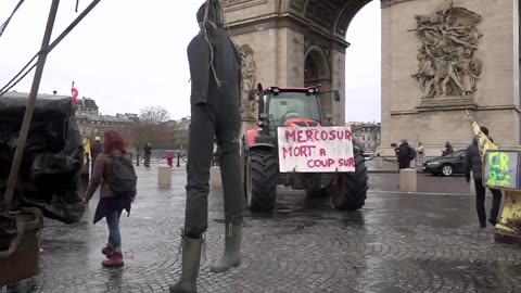 French farmers protest in Paris against EU-Mercosur trade deal
