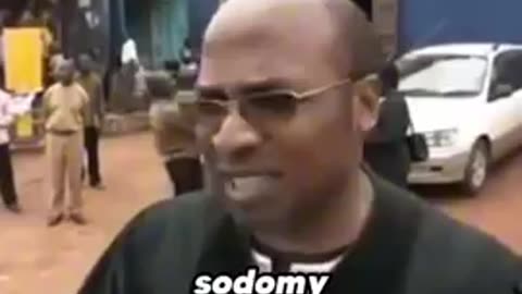 Based African Pastor STUNS woke Western journalist
