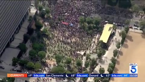 Thousands expected Saturday at “No Kings” rally