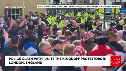RAW VIDEO Unite The Kingdom Protestors Get Into Violent Clash With London, England, Police
