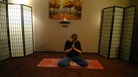 Healthy Hips Yoga Practice