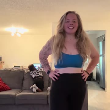 An amazing weight loss transformation. Her consistency for weight loss is admirable