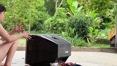 awesome electrical repair girl