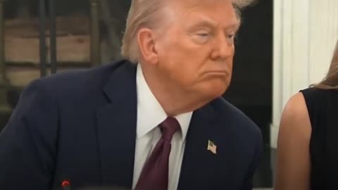 Trump: Tenemos un "diálogo muy bueno" con Putin