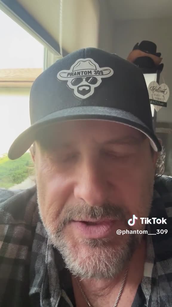 Truckers Using the Floor as a Toilet? The Story That Shocked Mechanics