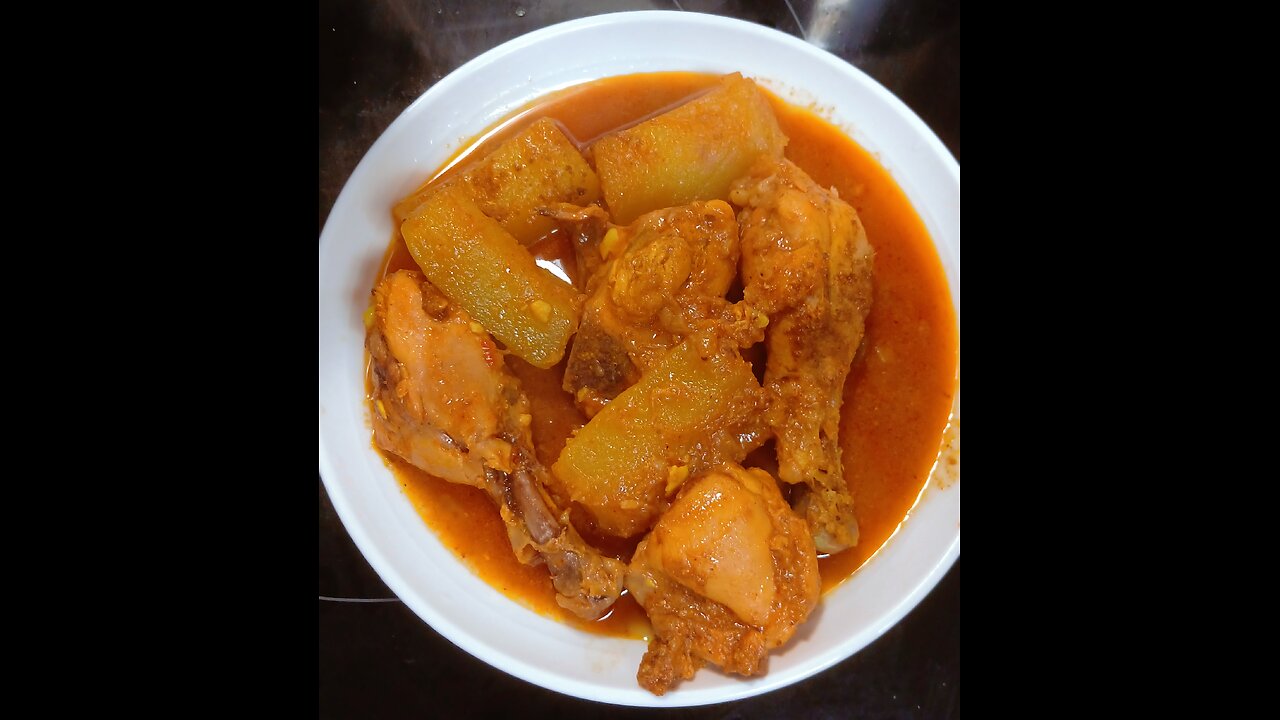 spicy zucchini with chicken curry👌😋❤️