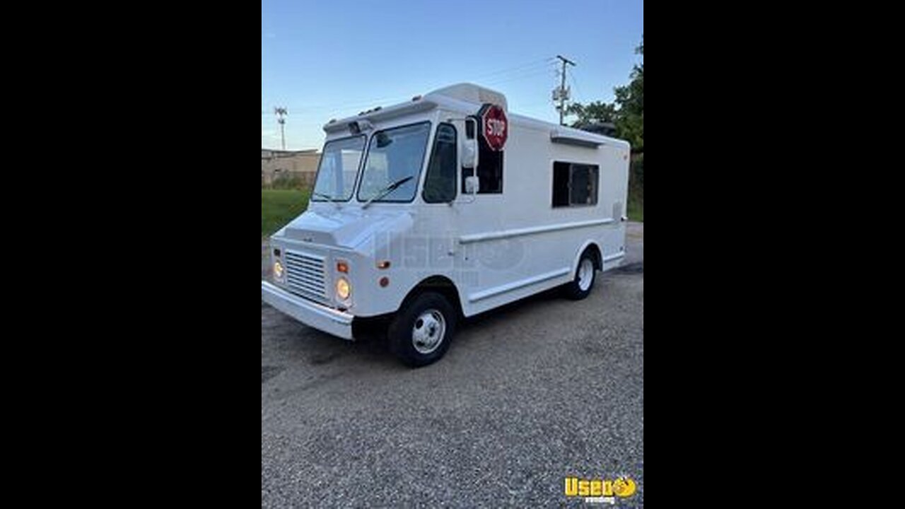 19' GMC P30 Soft Serve Ice Cream Truck | Mobile Dessert Unit for Sale in Louisiana!