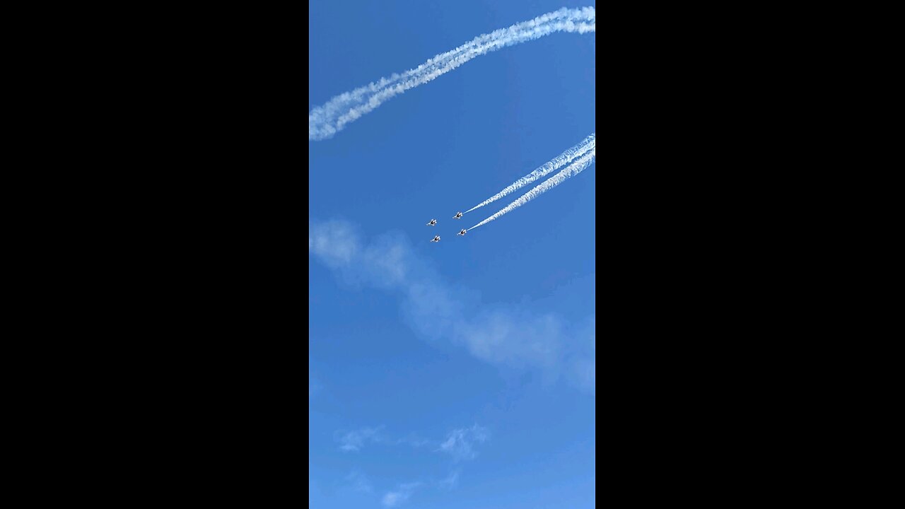 F16 THUNDERBIRDS FLYOVERS