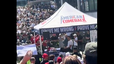 Students flee after Charlie Kirk was shot in front of a crowd of hundreds
