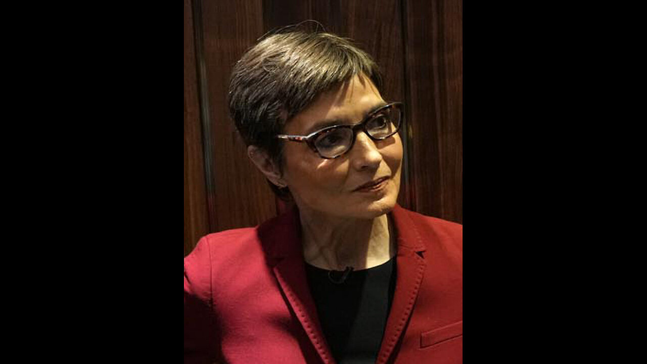 Catherine Herridge ( Audrie Hepburn ? * ) Reports From GITMO