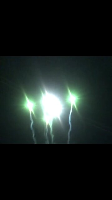 Fireworks color stars ( Strobe white blesser)