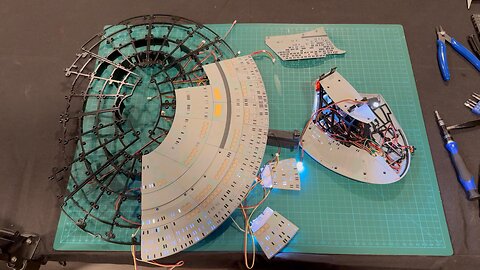Fanhome Star Trek Enterprise-D Pack 8