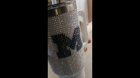 messing with Jessica's cup!!