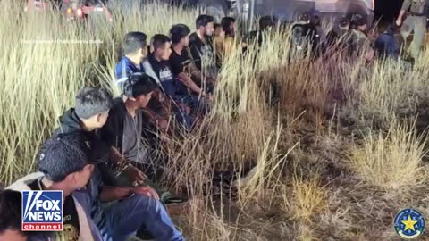 Texas Trucker found to not have a Commercial License was hiding 23 Illegal Aliens in his Truck! 🚚